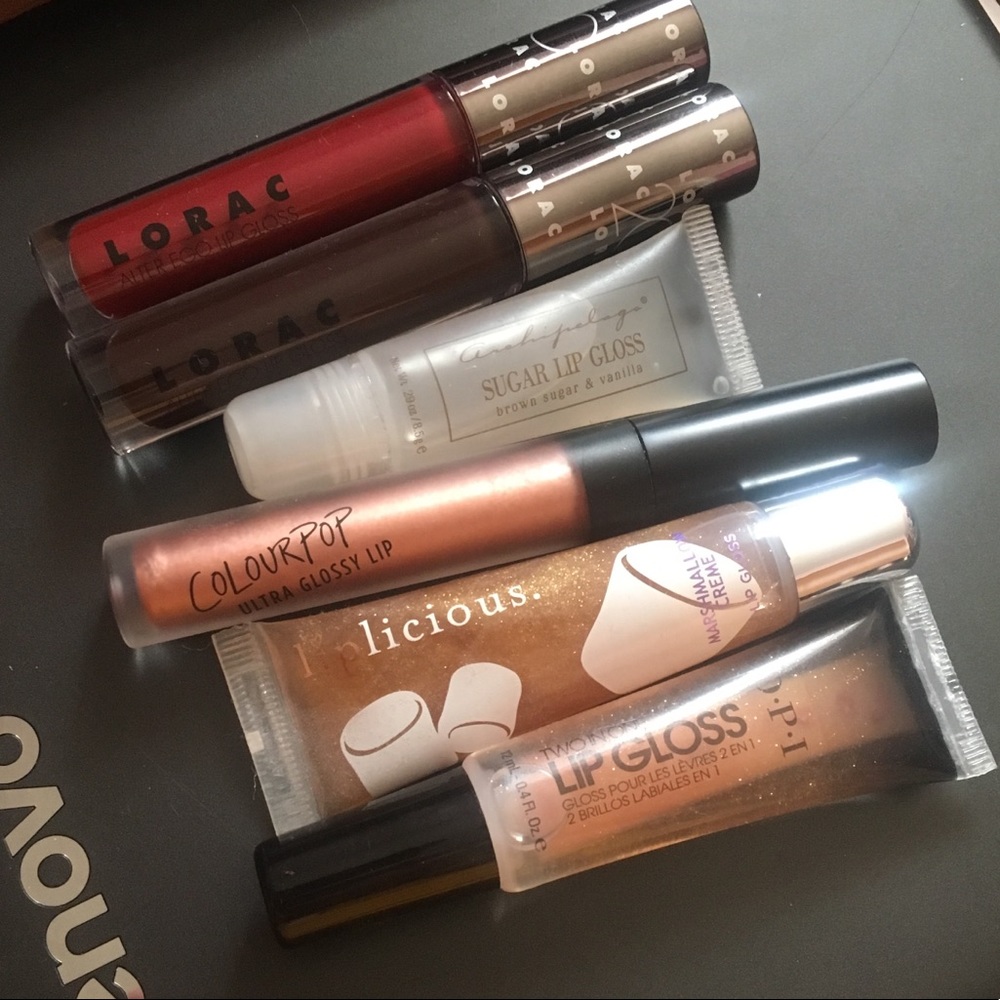 GLOSS 💋 bundle of 4 gorgeous glosses
